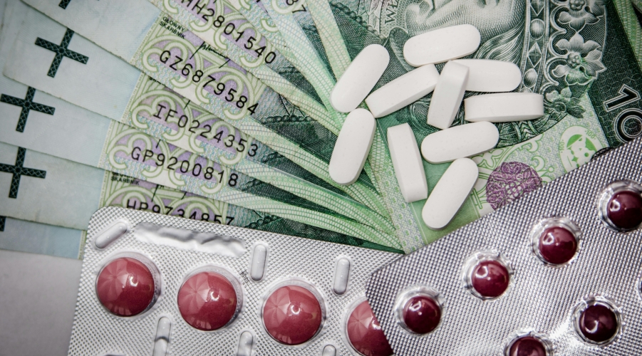 Global Health Coverage News: Premium Changes, Email Updates, and Cost-Saving Trends